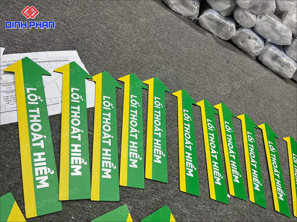 In UV lên alu tại Đắk Lắk in uv alu 30