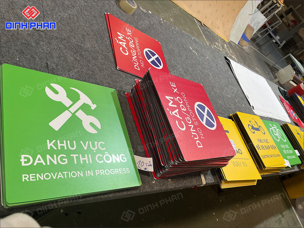 In UV lên alu tại Đắk Lắk in uv alu biển thông tin
