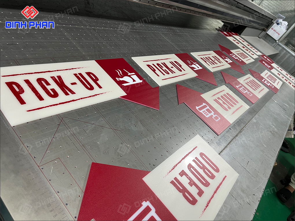 In uv lên mica tại Đắk Lắk in uv lên mica bmt