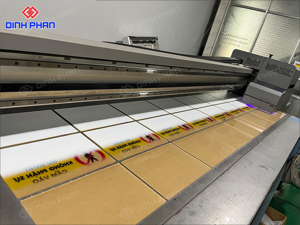 In uv lên mica tại Đắk Lắk in uv lên mica đaklak