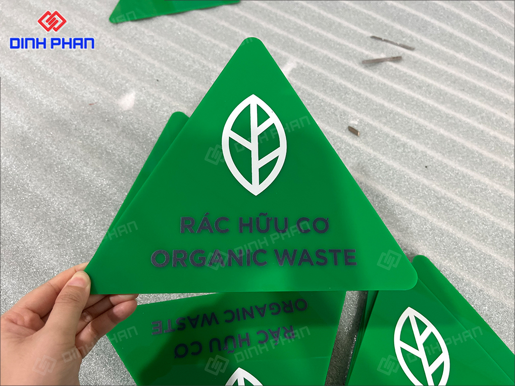 In uv lên mica tại Đắk Lắk in uv lên mica đaklak