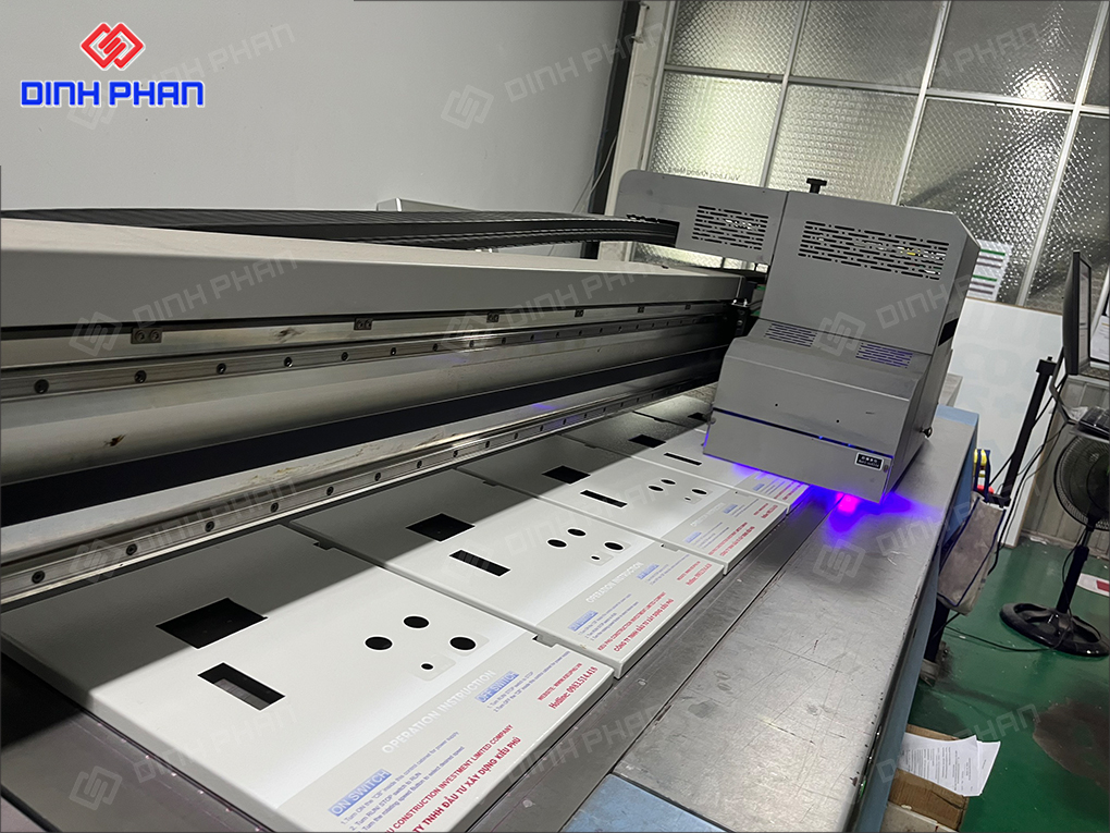 Dịch vụ in UV tại Đắk Lắk In UV phẳng