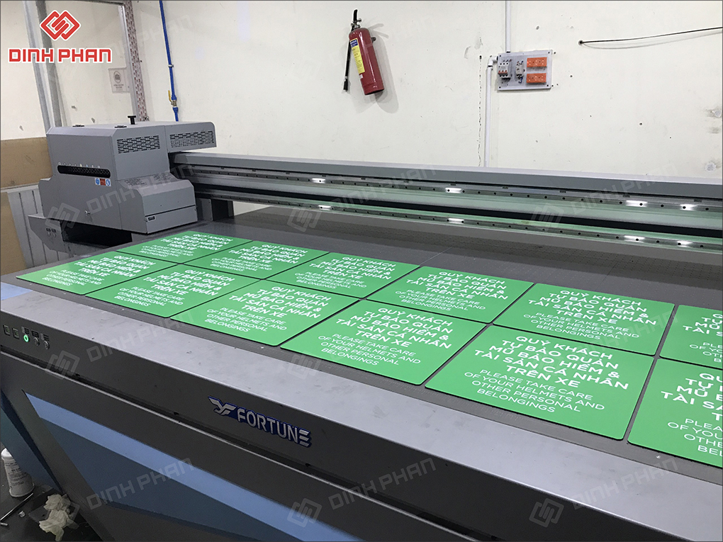 Dịch Vụ In UV Phẳng Chuyên Nghiệp Tại Đắk Lắk