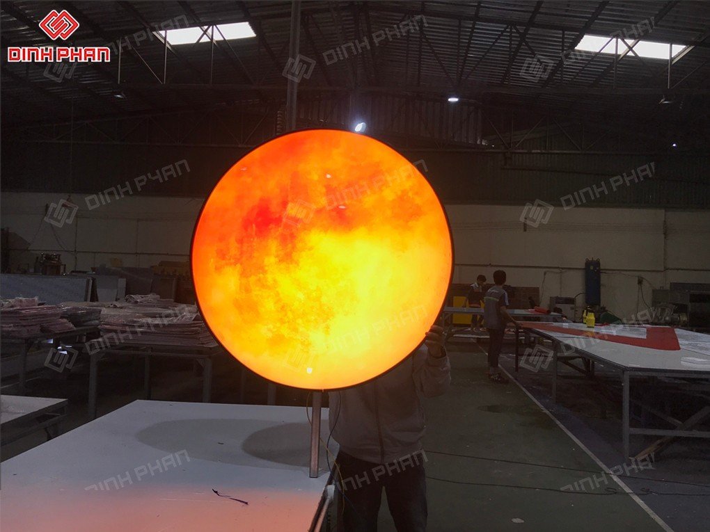 In UV Lên Mọi Chất Liệu Tại Đắk Lắk in uv hop den mat trang