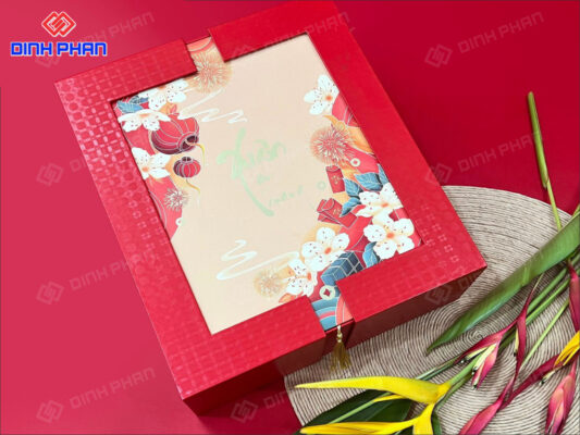 In Hộp Quà Tặng Chất Lượng, Tinh Tế