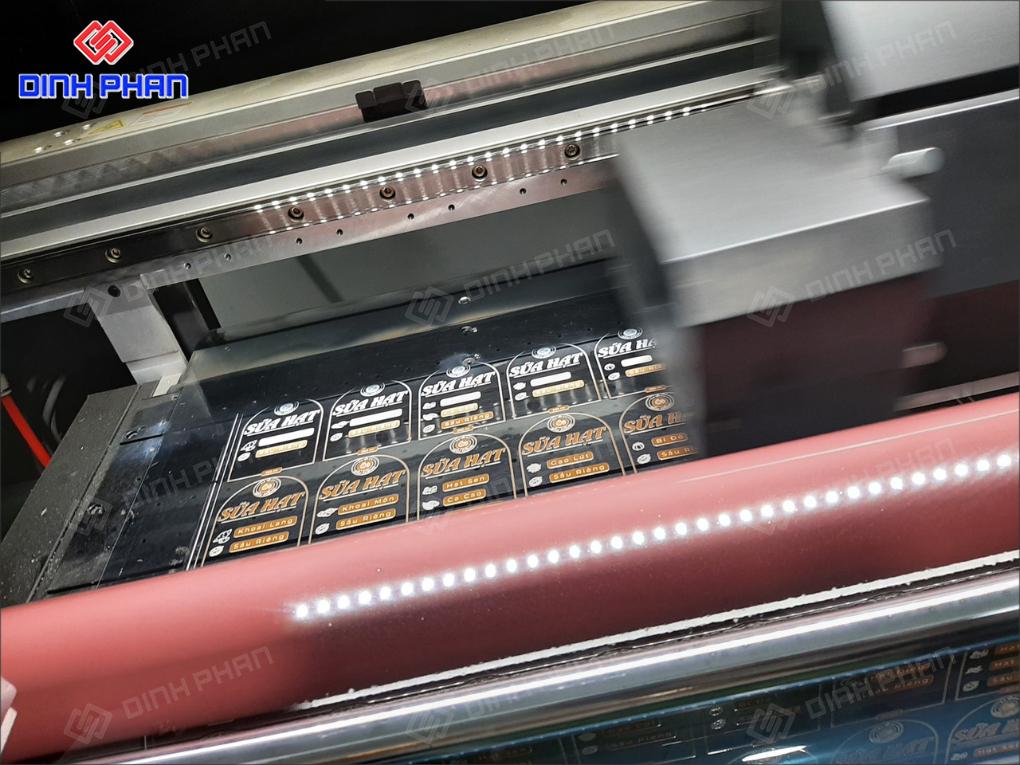 In UV Sticker Giá Rẻ, Chất Lượng, Bền Màu In UV Sticker Giá Rẻ, Chất Lượng, Bền Màu