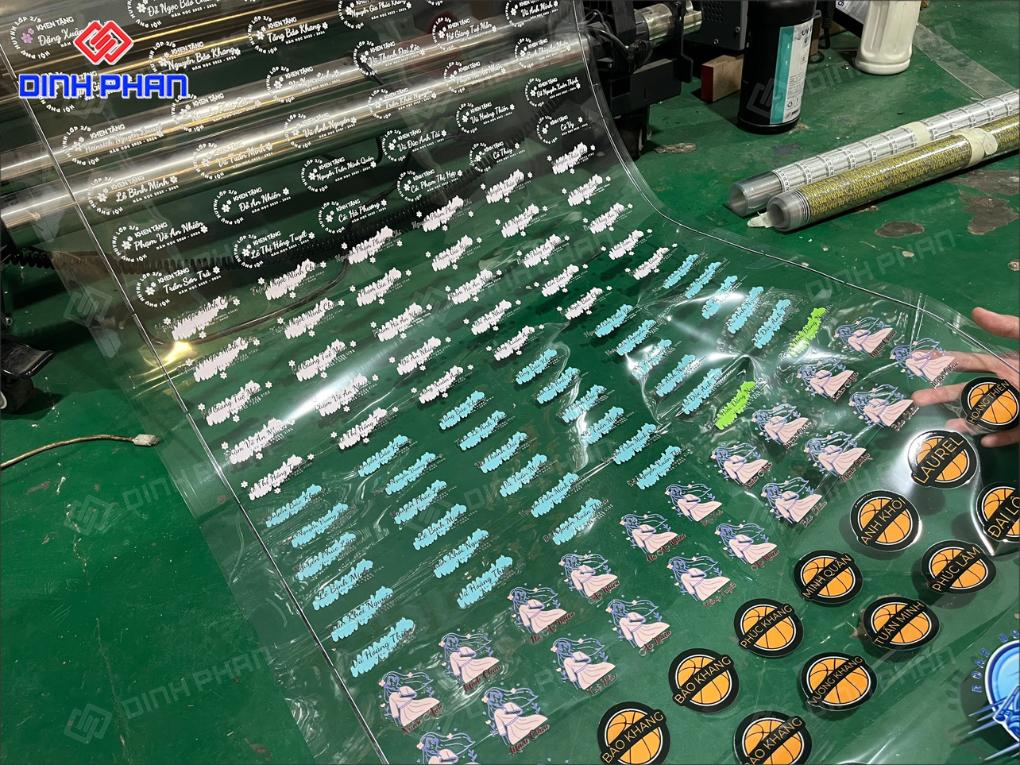 In UV Sticker Giá Rẻ, Chất Lượng, Bền Màu In UV Sticker Giá Rẻ, Chất Lượng, Bền Màu