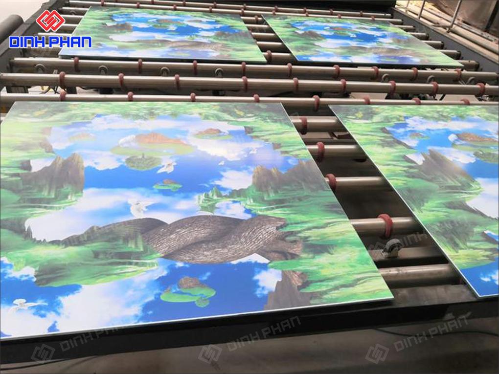In UV Trên Kính Giá Rẻ, Chất Lượng, In Nhanh In UV Trên Kính Giá Rẻ, Chất Lượng, In Nhanh