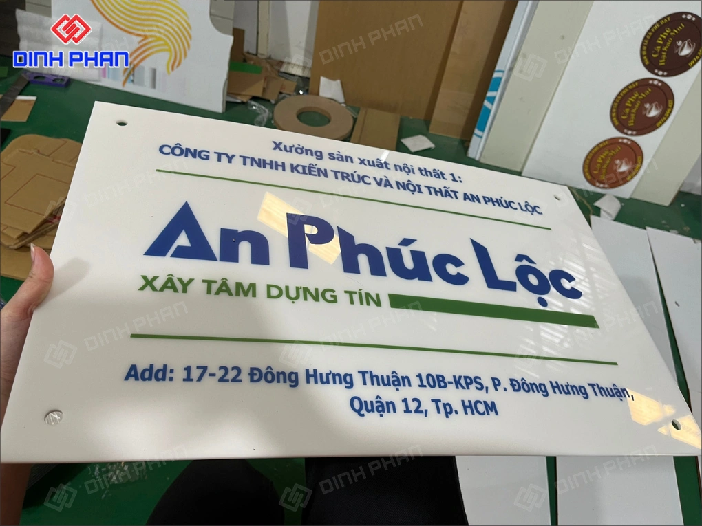 Công ty in ấn quảng cáo BMT có in UV