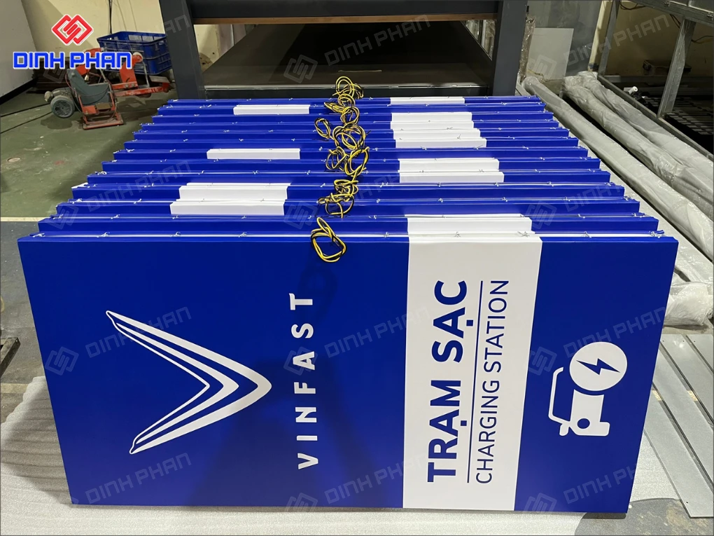 Công ty quảng cáo in UV Buôn Ma Thuột
