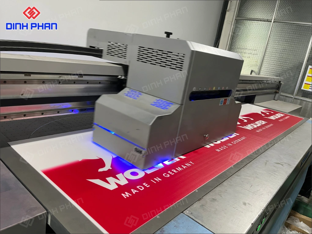 Công ty quảng cáo in UV Buôn Ma Thuột