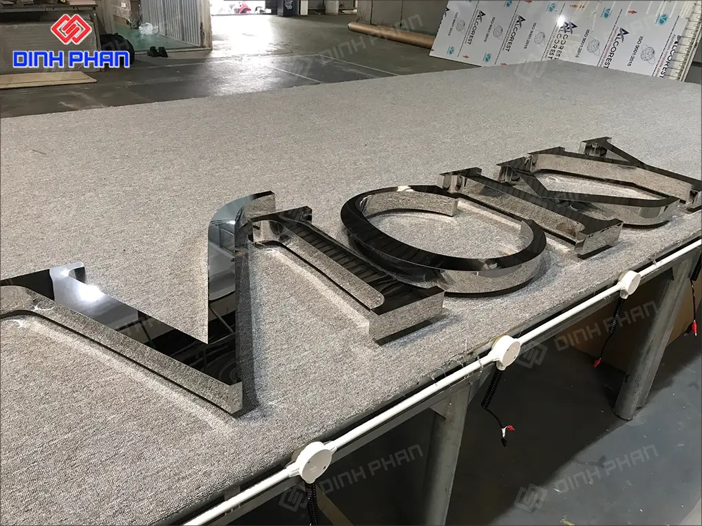 Gia công chữ inox Đắk Lắk