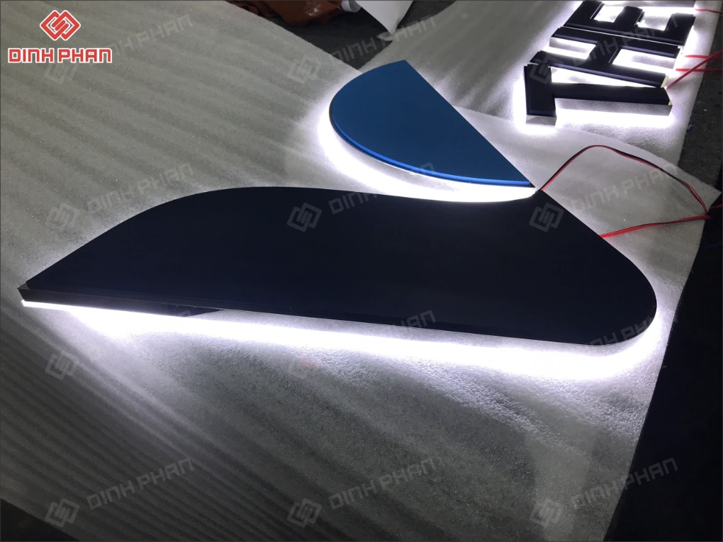 Làm chữ inox BMT