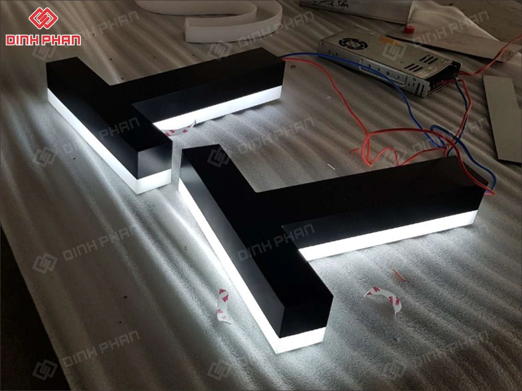 Làm chữ inox BMT