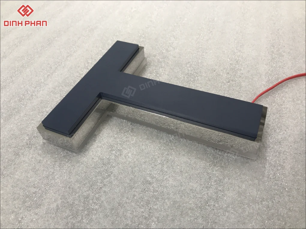 Làm chữ inox BMT