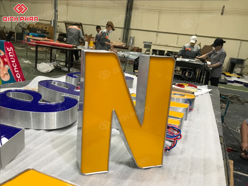 Gia công chữ nhôm BMT