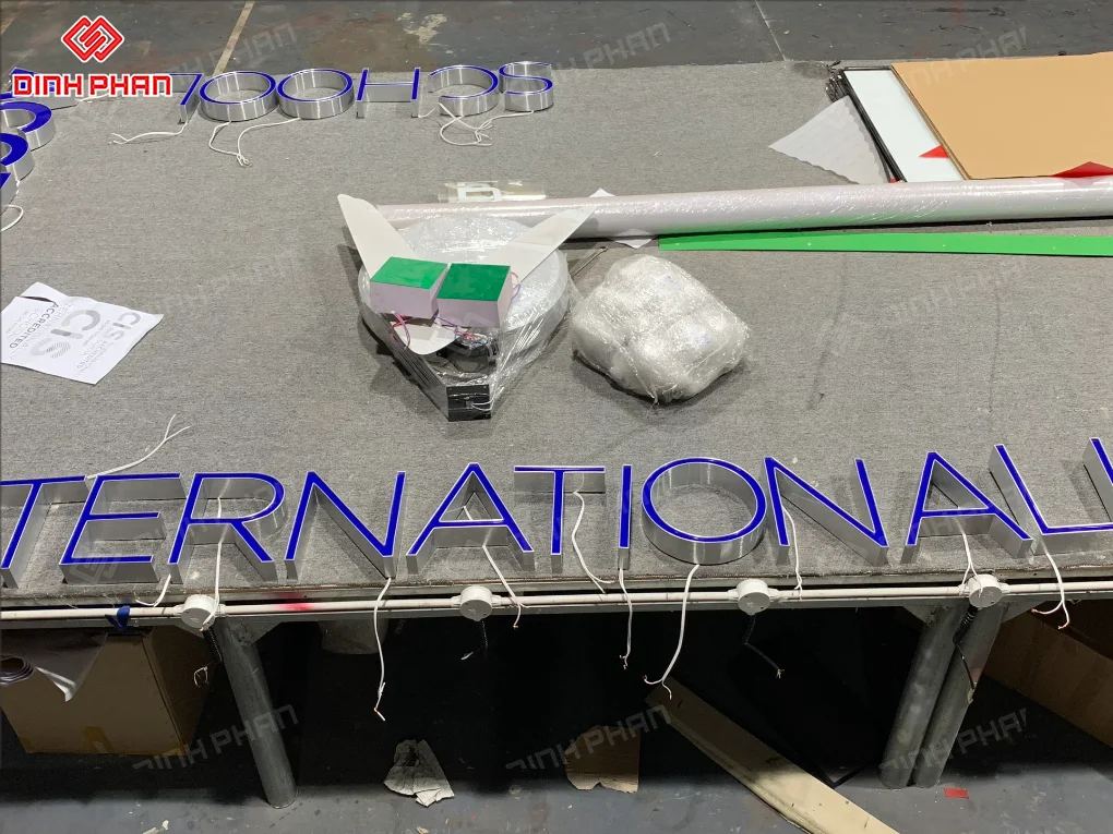 Gia công chữ nhôm BMT