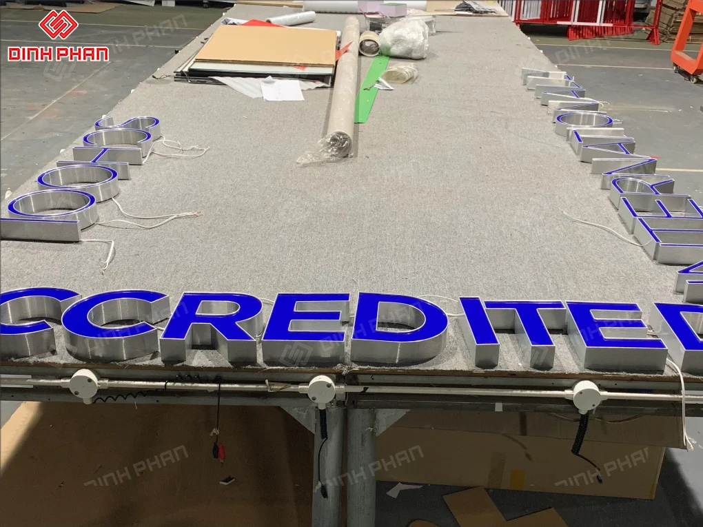 Gia công chữ nhôm BMT