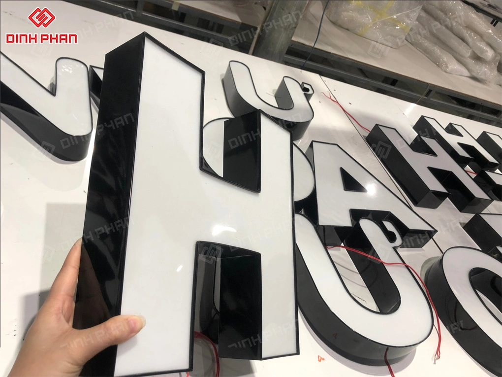 Gia công uốn chữ nhôm BMT