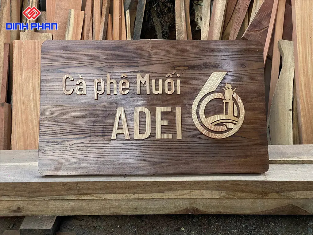 Làm bảng hiệu gỗ BMT