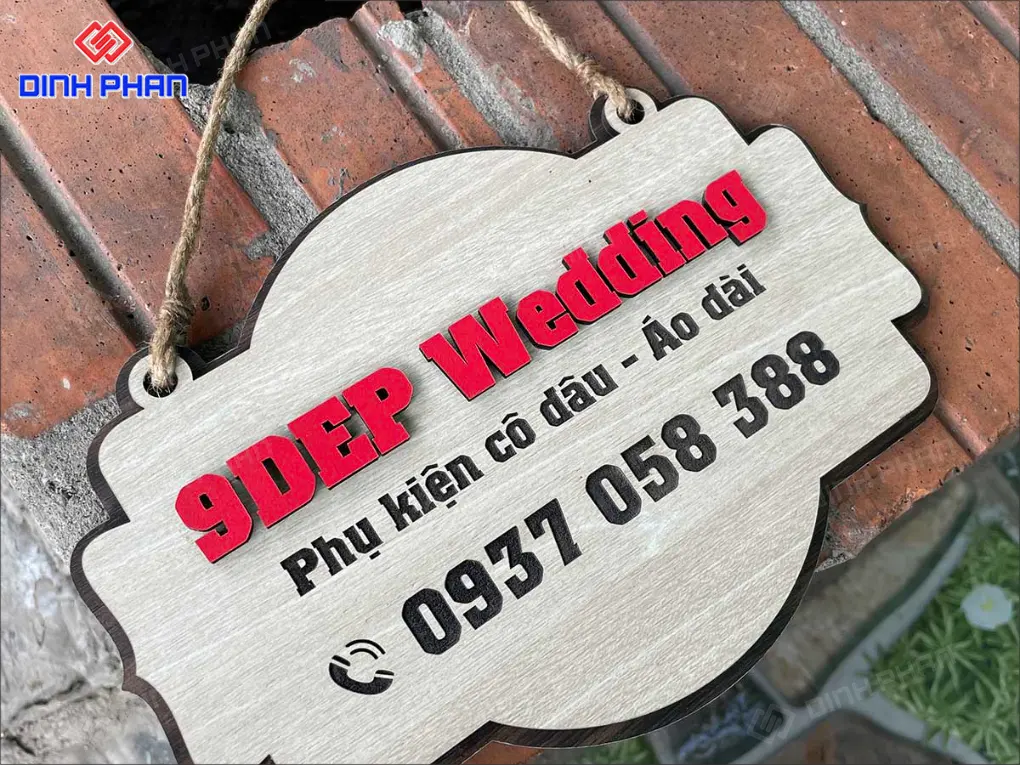 Làm bảng hiệu gỗ BMT