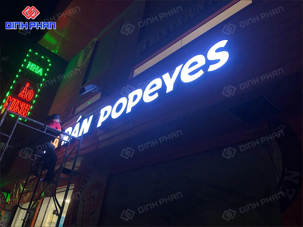 Làm bảng hiệu nhà hàng BMT