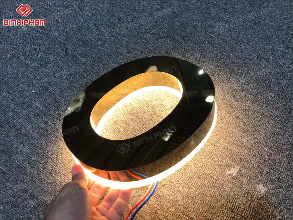 Làm chữ inox Đắk Lắk