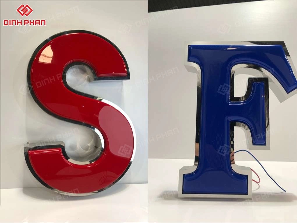 Bảng hiệu chữ nổi mica cho cửa hàng Daklak