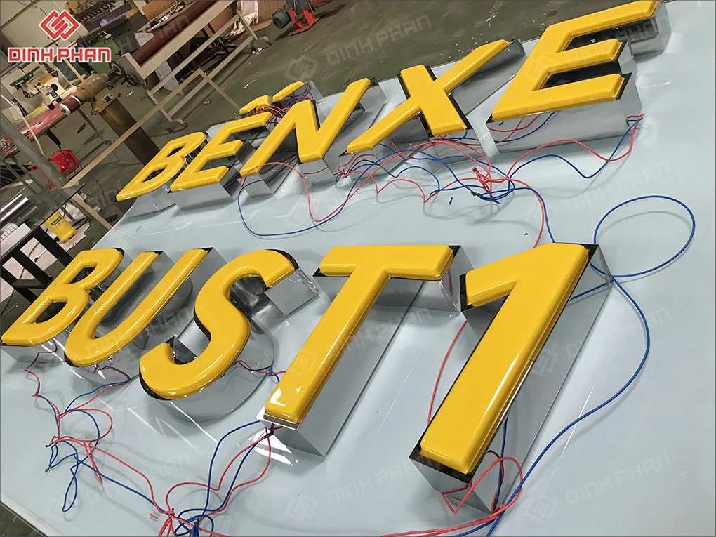 Làm chữ nổi mica Daklak