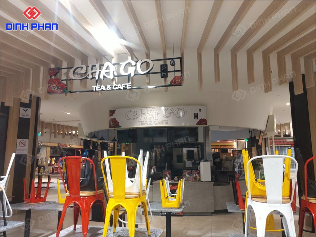 Bảng hiệu cafe BMT