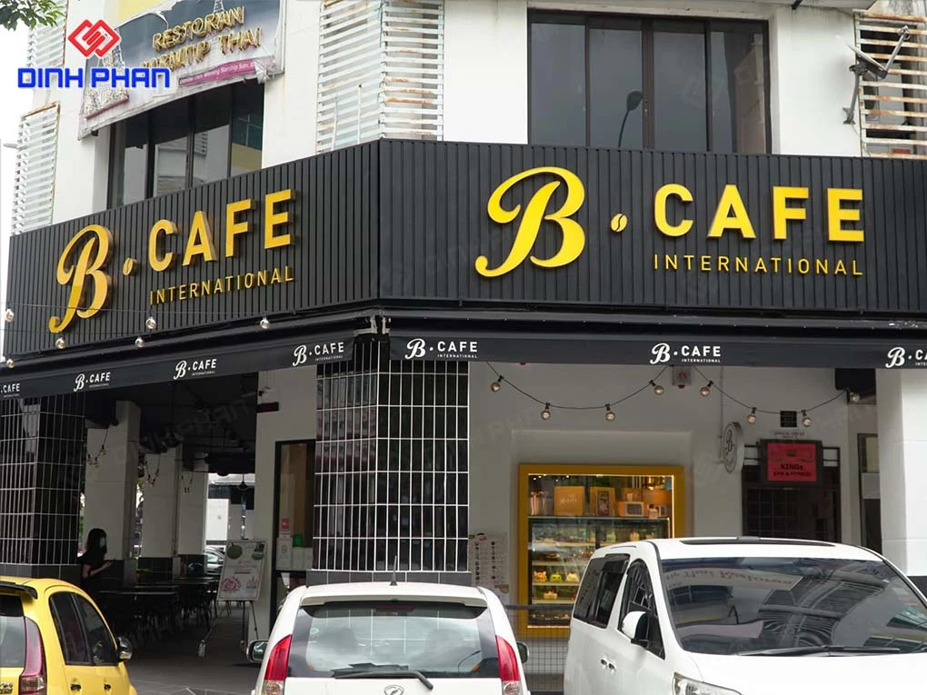 Bảng hiệu cafe BMT