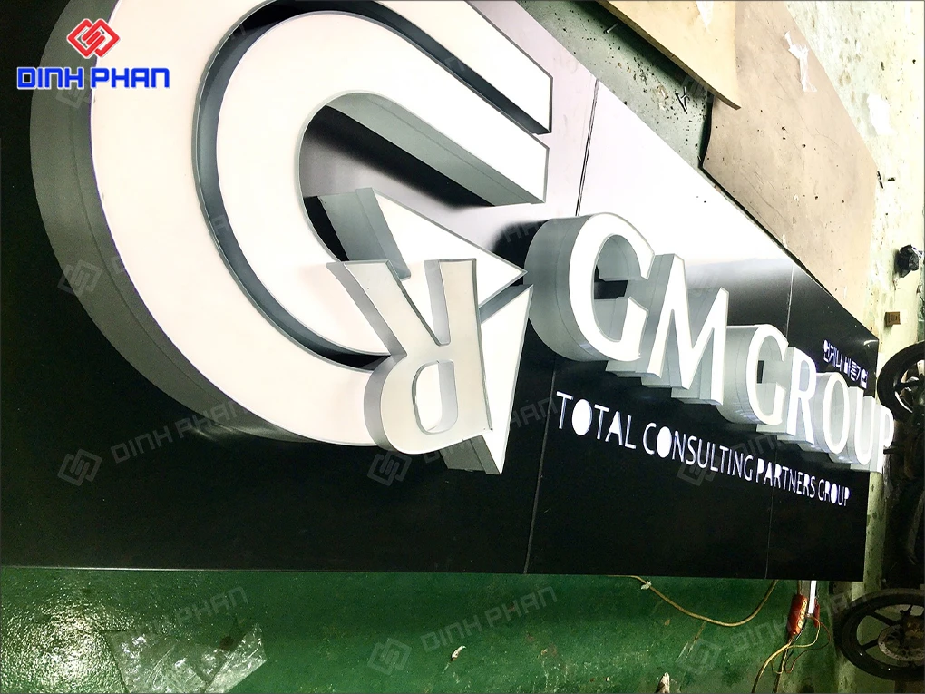 Bảng hiệu công ty BMT