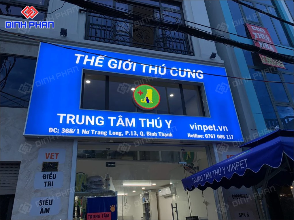 Bảng hiệu pet shop BMT