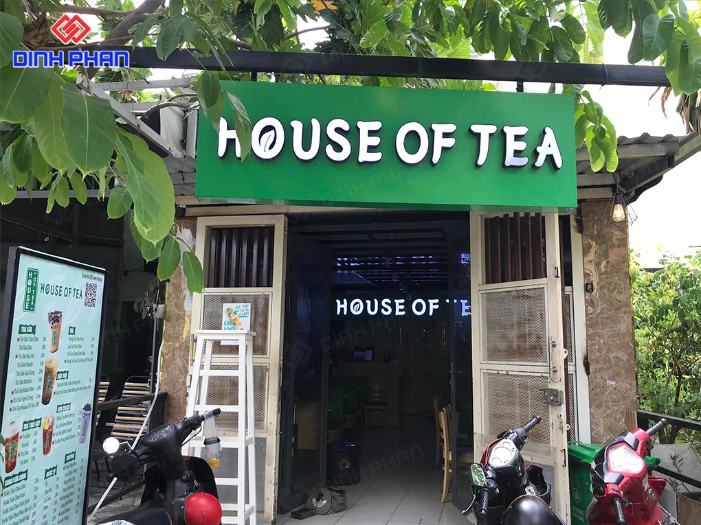 Bảng hiệu trà sữa BMT