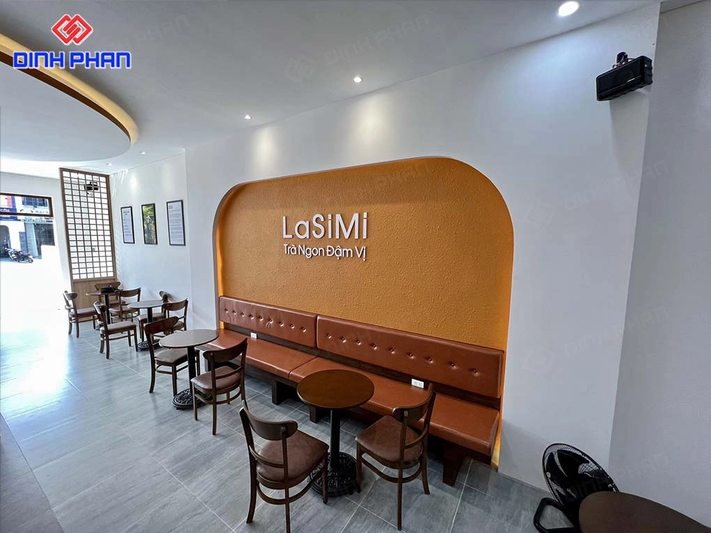 Bảng hiệu trà sữa BMT