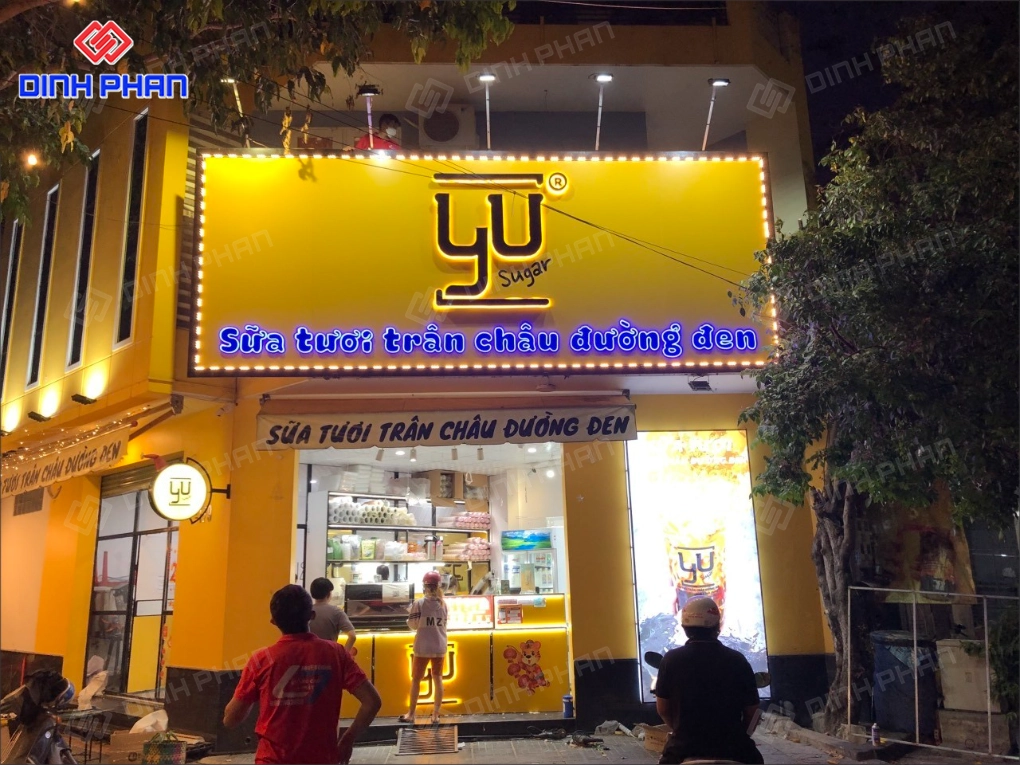 Làm bảng hiệu trà sữa BMT giá rẻ theo yêu cầu