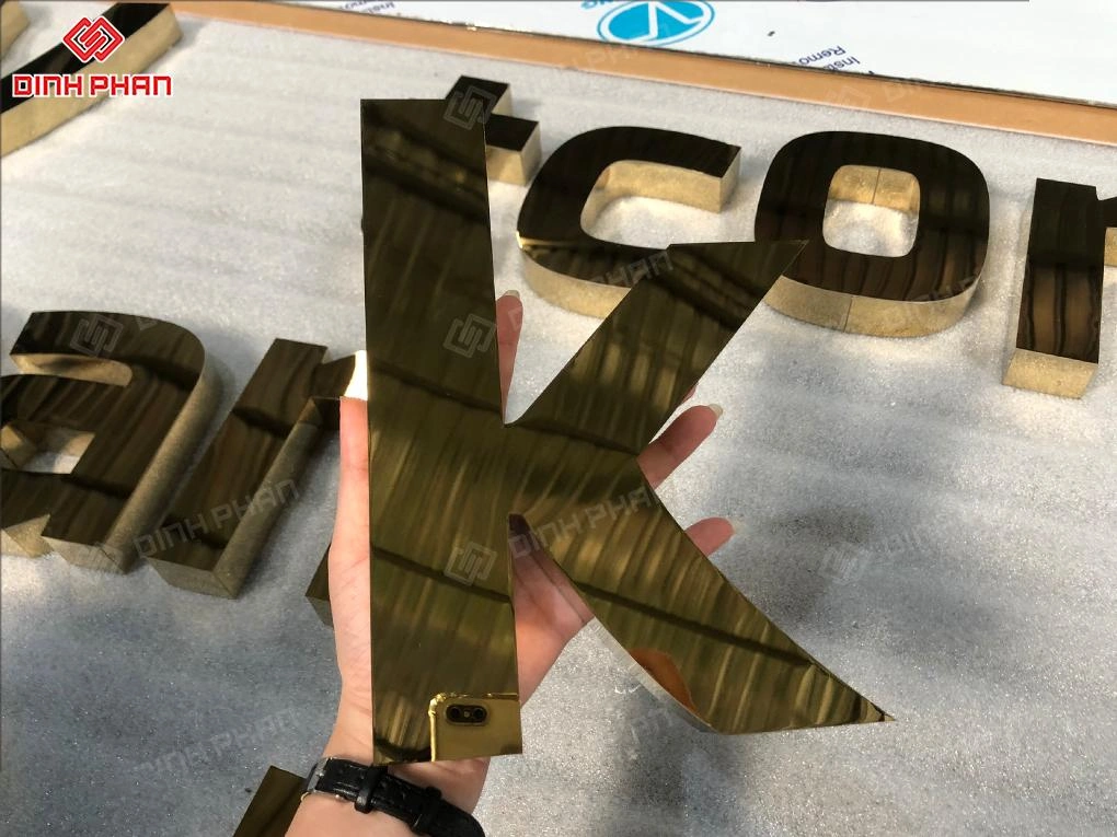 Gia công chữ inox vàng gương BMT theo yêu cầu, giá rẻ