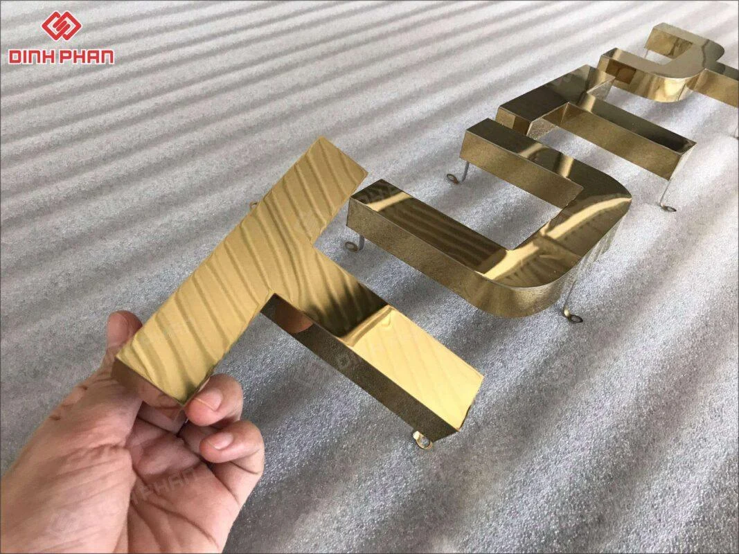 Gia công chữ inox vàng gương BMT theo yêu cầu, giá rẻ