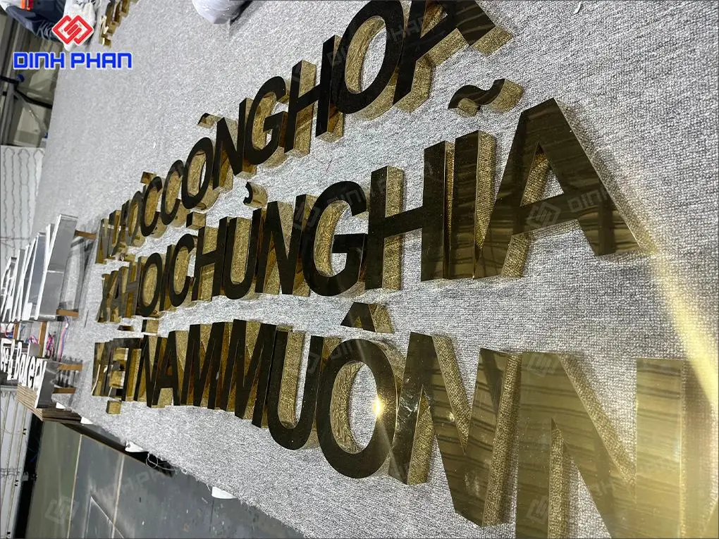 Công ty làm chữ inox tại BMT