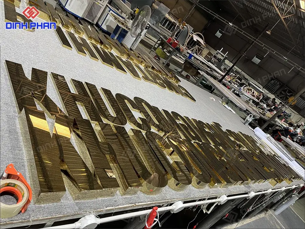 Gia công chữ inox vàng gương BMT theo yêu cầu, giá rẻ