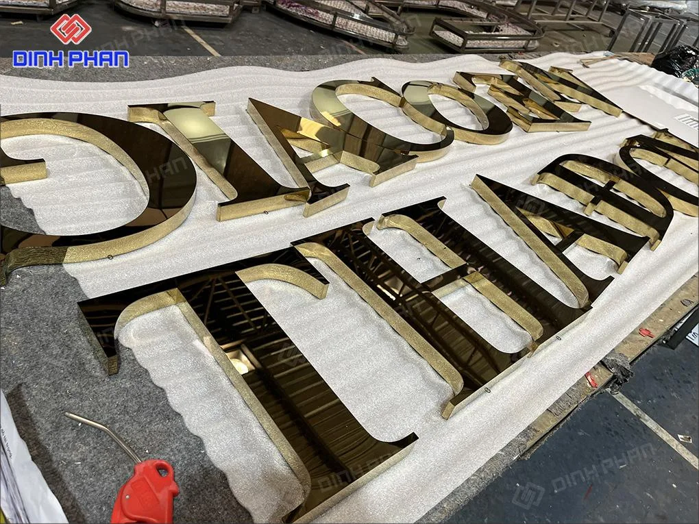 Gia công chữ inox vàng gương BMT theo yêu cầu, giá rẻ