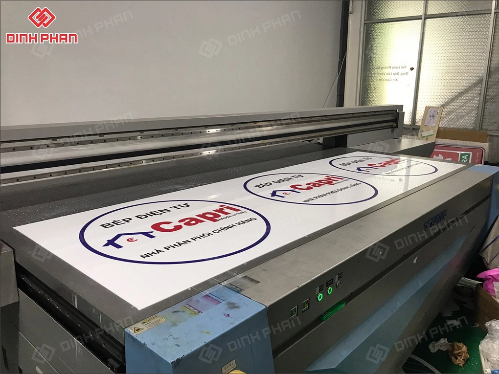 In uv trên mica tại Buôn Ma Thuột