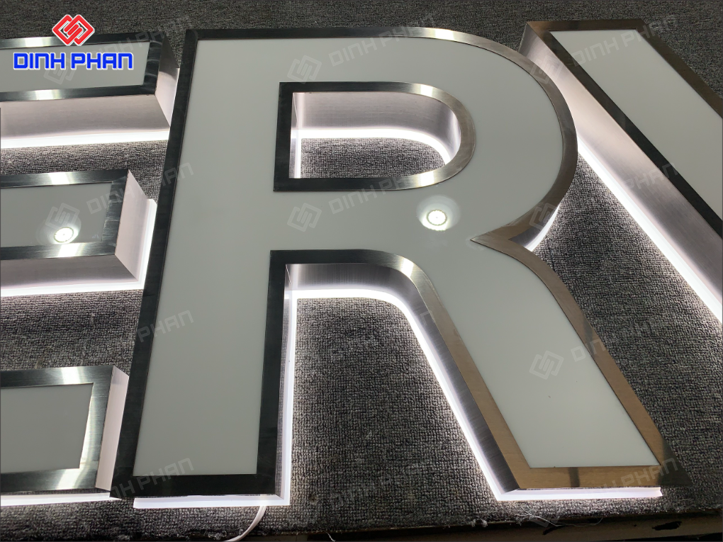 Địa chỉ gia công chữ inox sáng chân đèn led ở BMT Gia công chữ inox sáng chân đèn led ở BMT