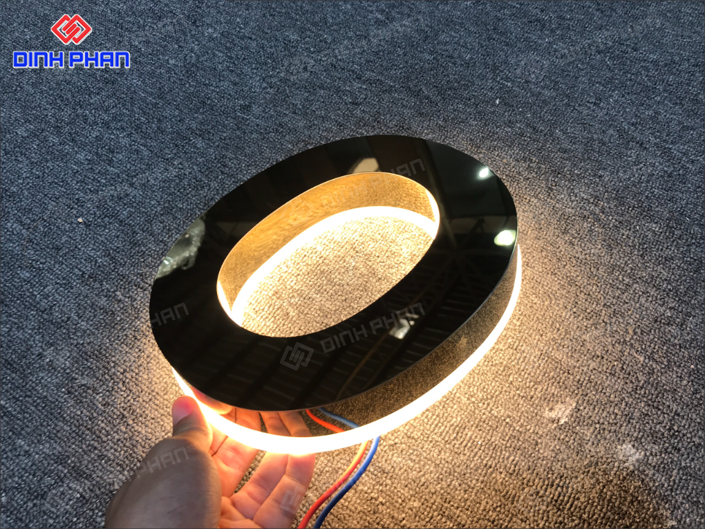 Địa chỉ gia công chữ inox sáng chân đèn led ở BMT Gia công chữ inox sáng chân đèn led ở BMT