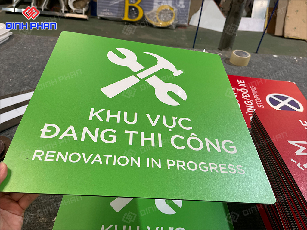 In UV Alu Bình Định