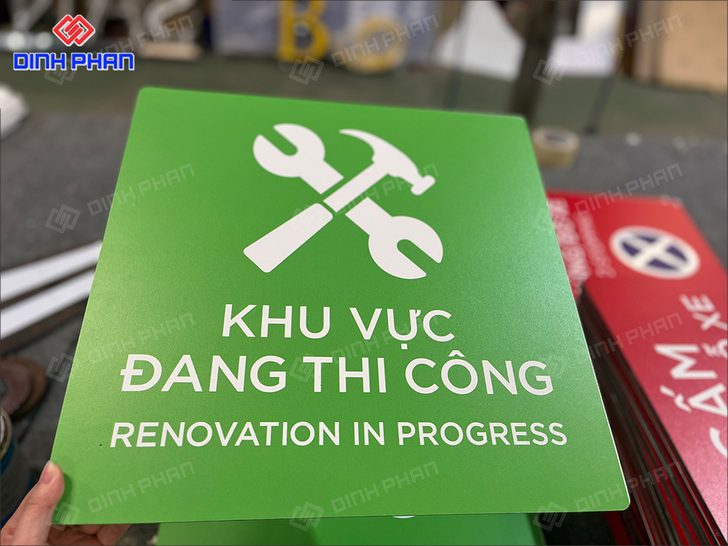 In UV alu Phú Yên hiện đại, chất lượng cao cho quảng cáo Bảng thông tin
