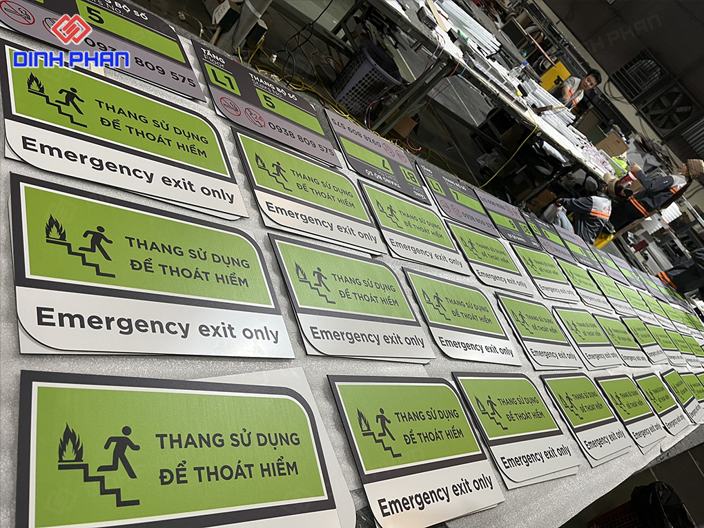 In UV Đà Lạt, in ấn đa dạng về mẫu mã, màu sắc Bảng chỉ dẫn