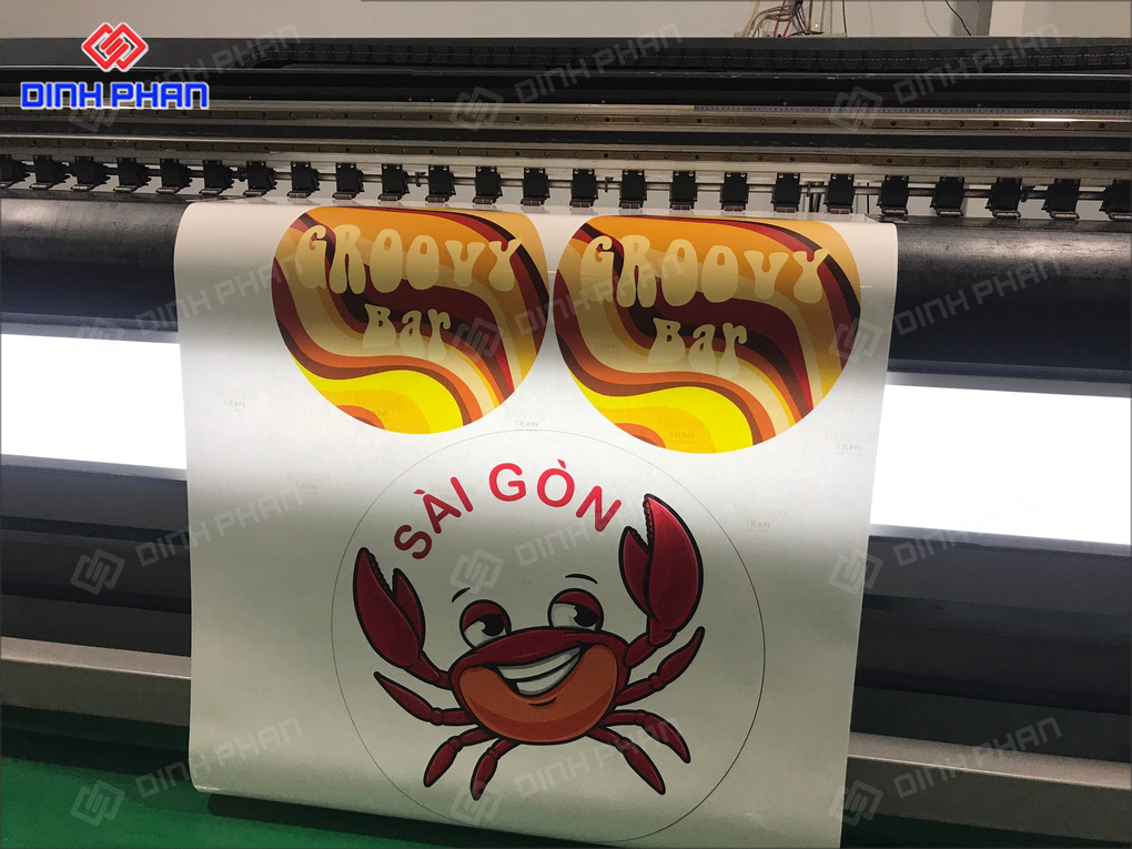 In decal quảng cáo 