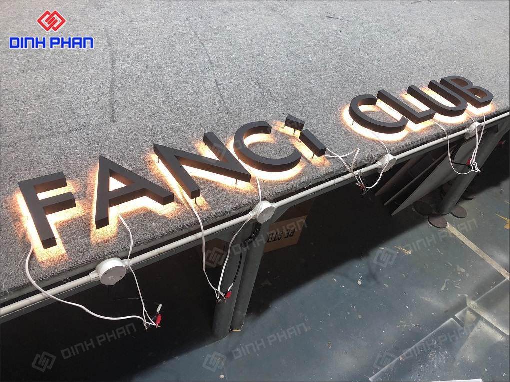 Làm chữ inox Lâm Đồng trọn gói giá rẻ, bền đẹp Bảng hiệu club