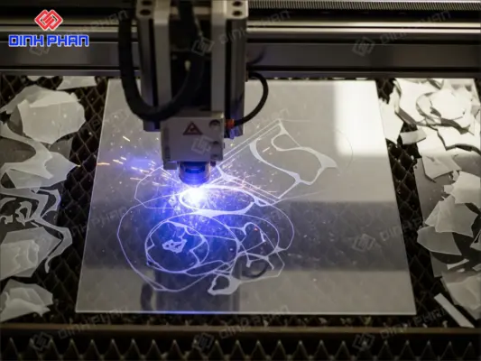 Địa chỉ cắt laser mica BMT lấy liền, giá rẻ, chất lượng cao